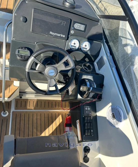 Quicksilver Cruiser Activ 805 de segunda mano en venta