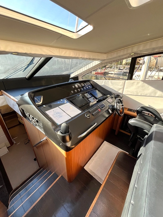 Sunseeker Predator 62 usata in vendita