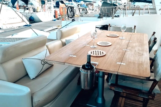 Azimut 55 usado à venda