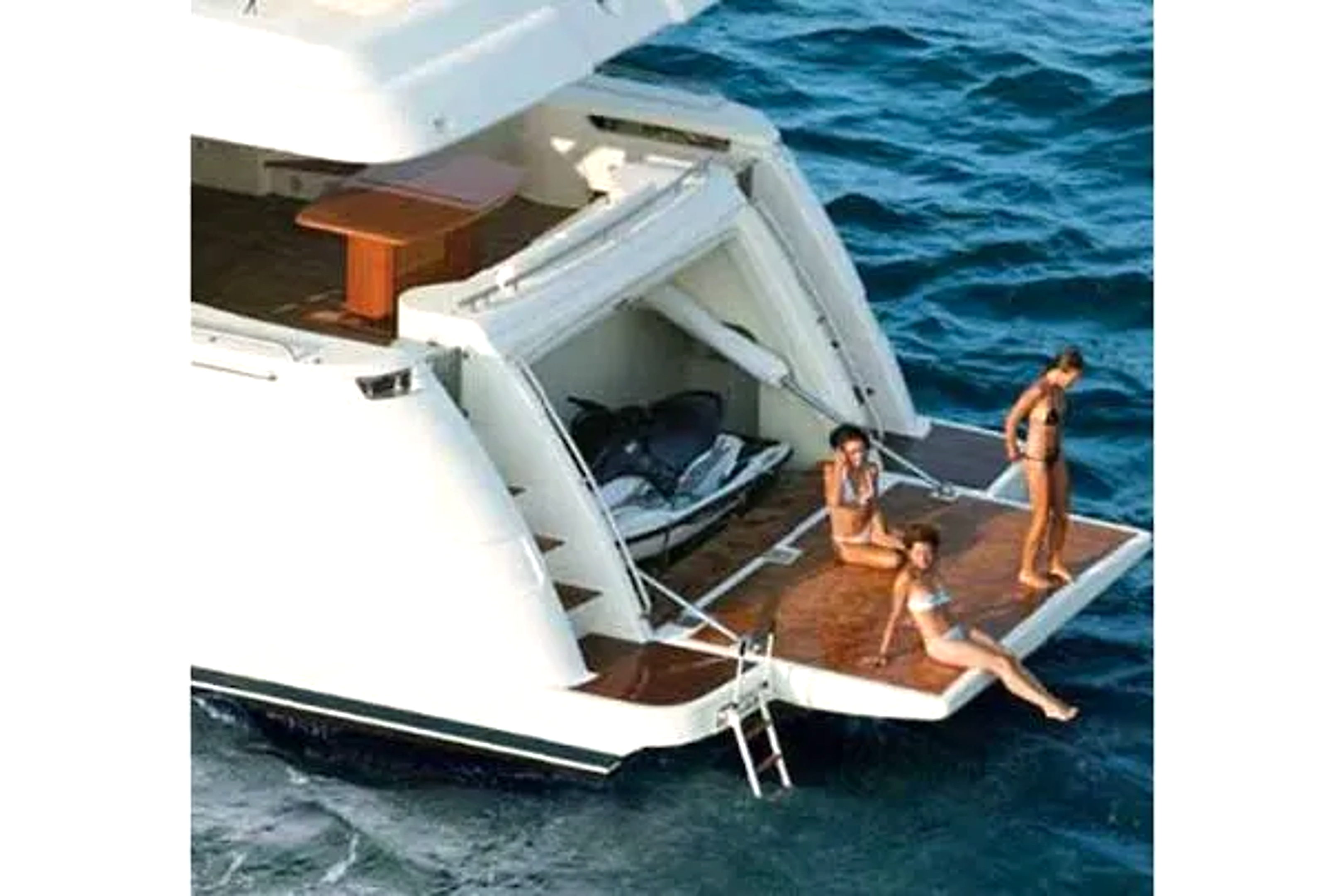 Ferretti 830 de segunda mano en venta