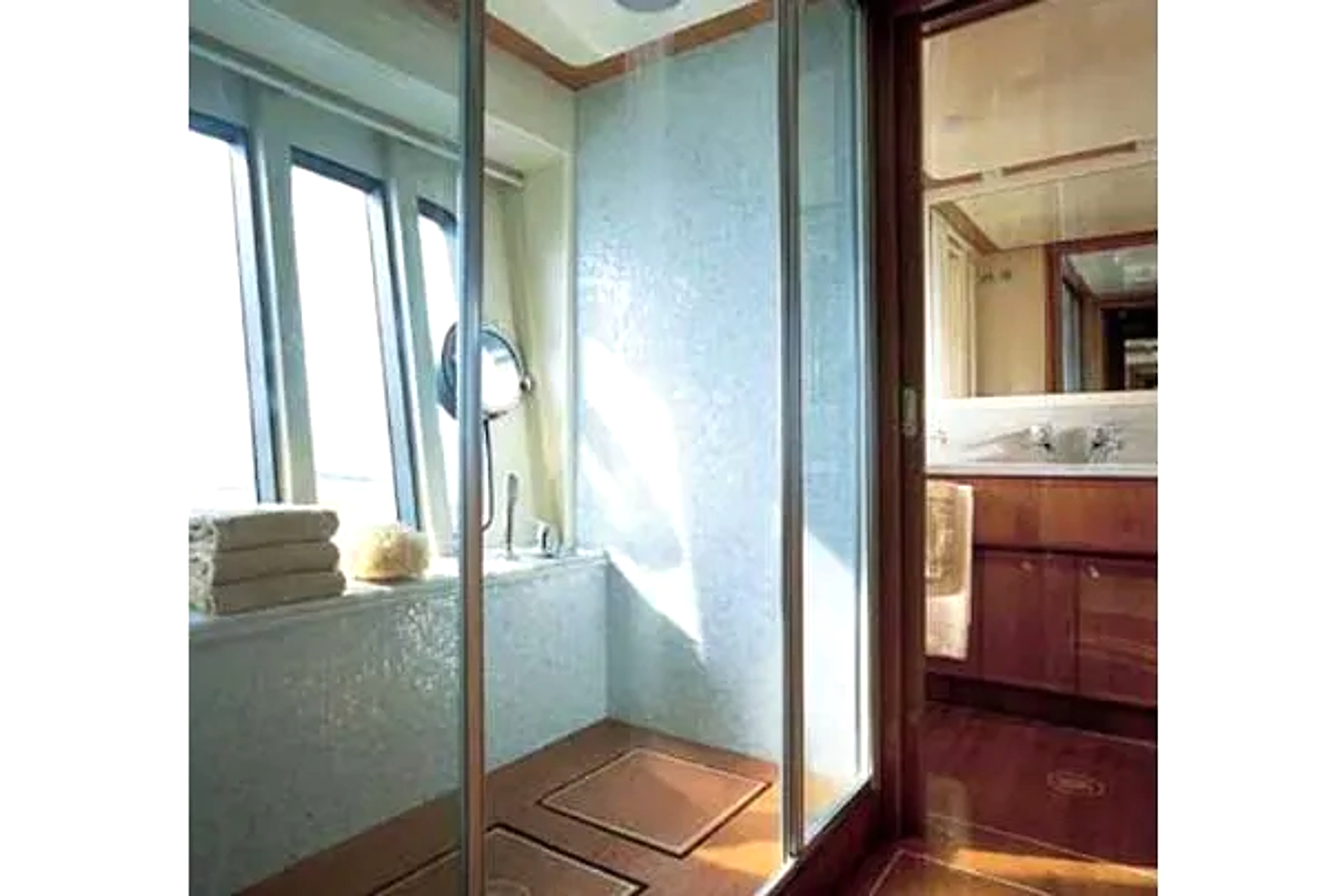 Ferretti 830 de segunda mano en venta