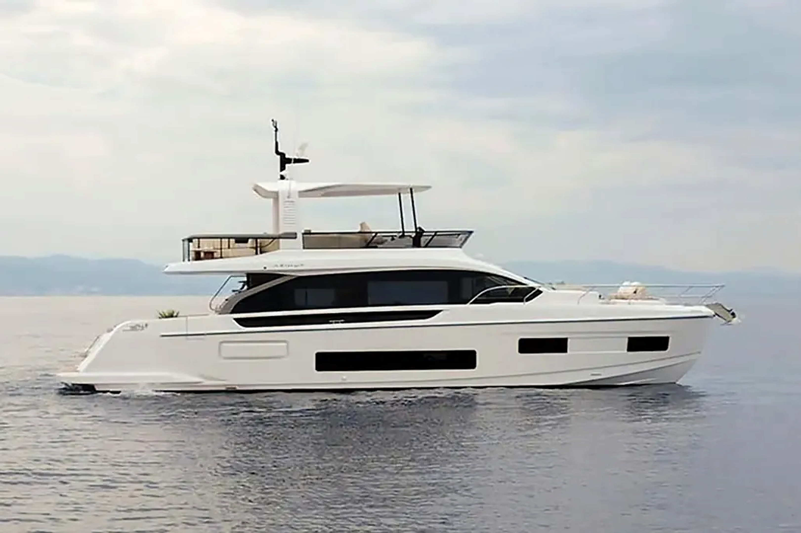 Azimut Fly 62 usata in vendita