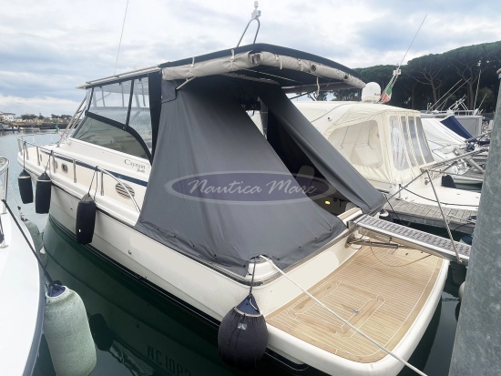 Cayman Yachts 40 W.A. usado à venda