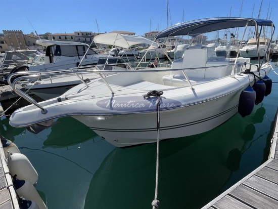 Kelt WHITE SHARK 265 de segunda mano en venta