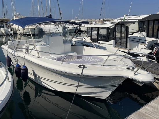 Kelt WHITE SHARK 265 usata in vendita