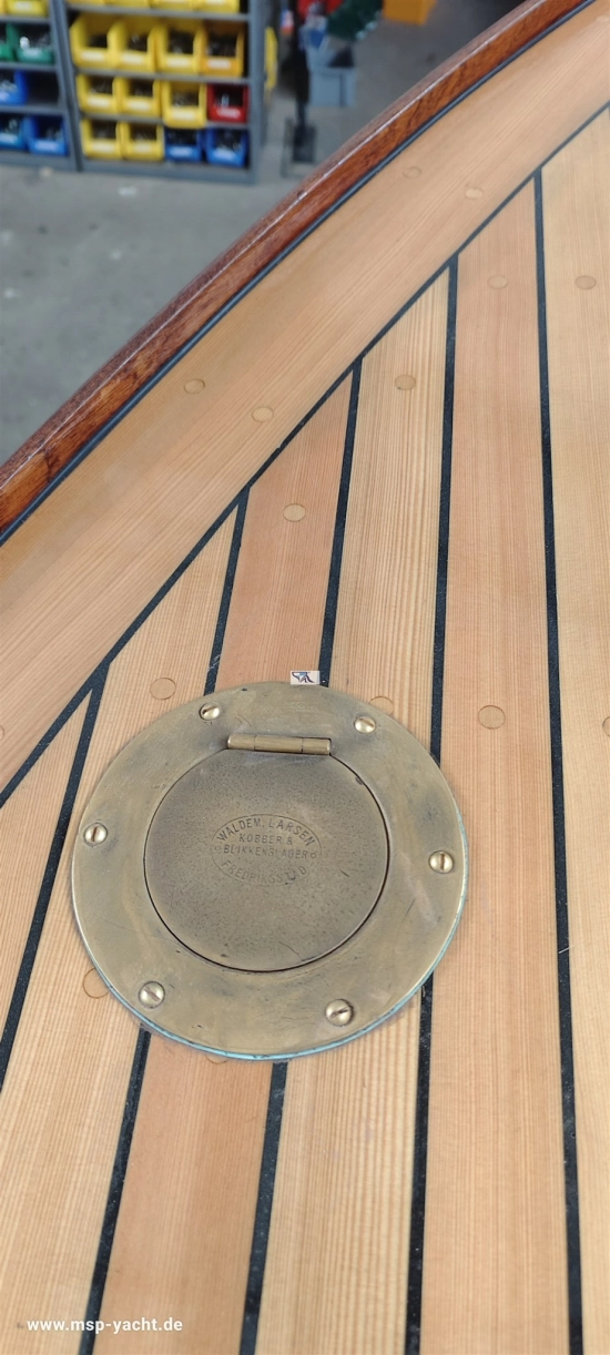 Custom Line Tuckerboot 7,40 m de segunda mano en venta
