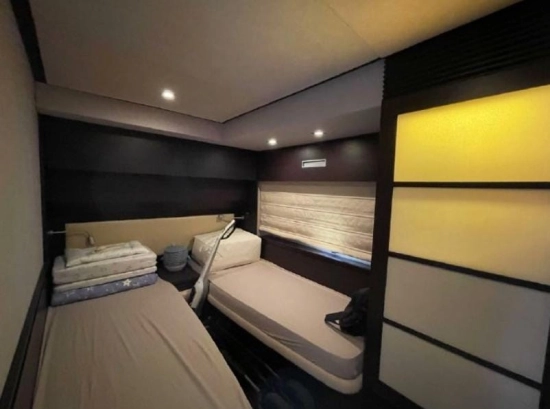 Azimut 62S usata in vendita