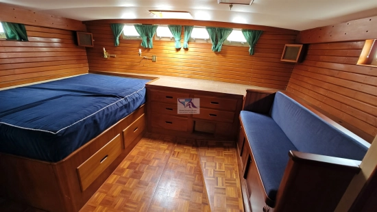 American Marine GRAND BANKS 48 MY usado à venda