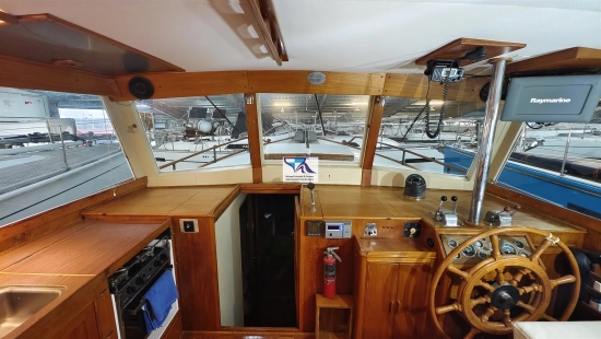 American Marine GRAND BANKS 48 MY usado à venda
