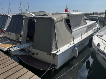 Chris Craft 31 COMMANDER de segunda mano en venta