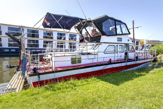 Werft Haßmersheim 15 m Stahlmotoryacht usado à venda