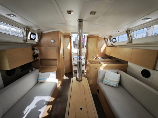 Beneteau Oceanis 35.1 usado à venda
