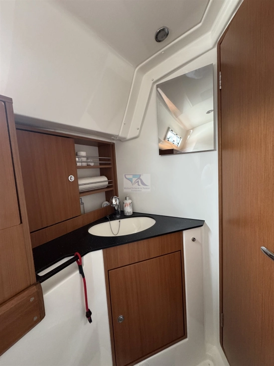 Bavaria Yachts 32 Cruiser usata in vendita