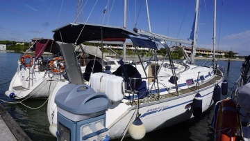 Bavaria Yachts 42 Cruiser usata in vendita