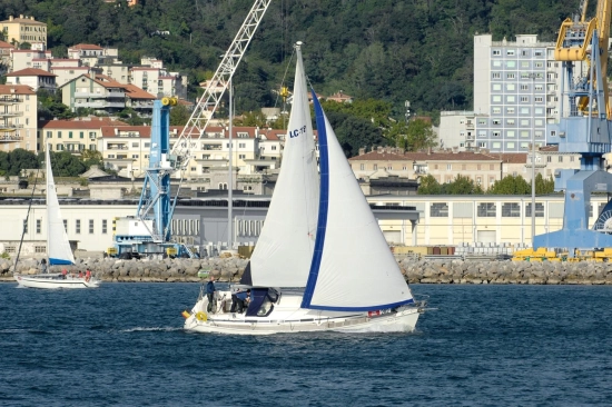 Bavaria Yachts 36 Cruiser usado à venda
