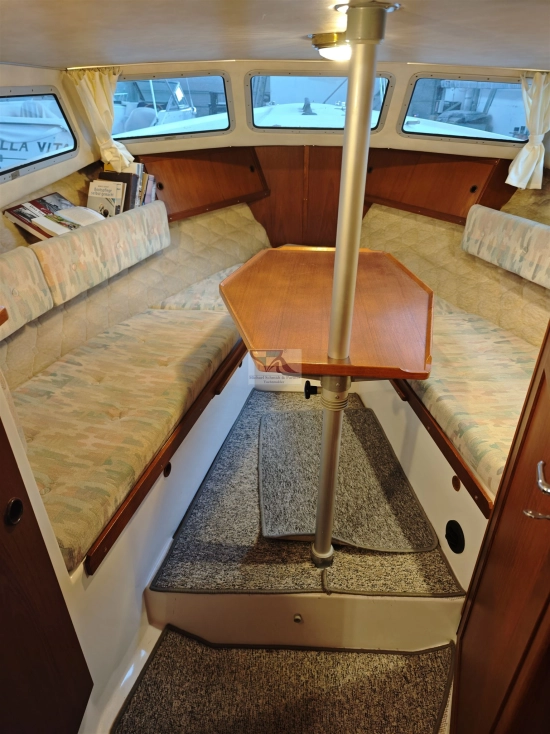 Saga Boats 27 AK usado à venda