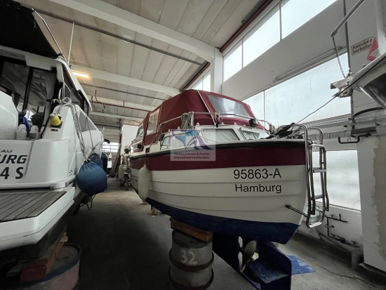 Saga Boats 27 AK usado à venda