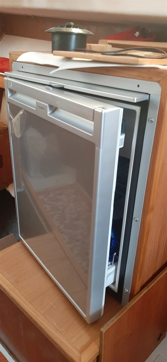 De Amer Amerglass 32 AK II refit to be finished Fly de segunda mano en venta