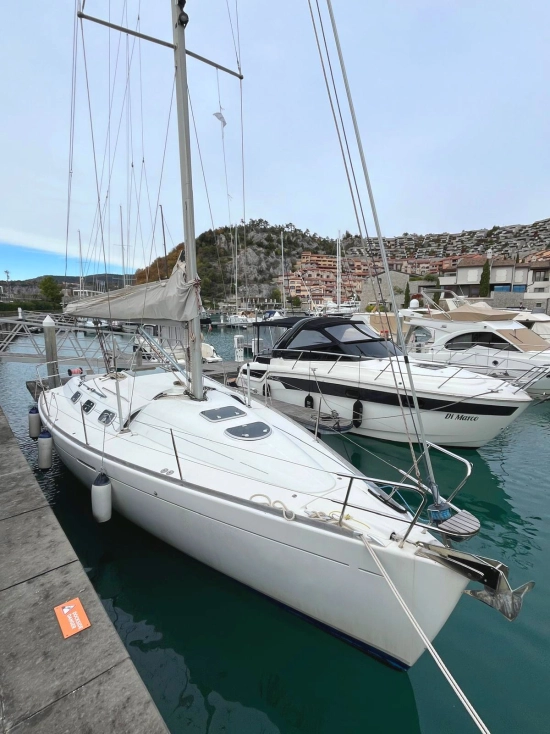 Beneteau First 36S7 usado à venda