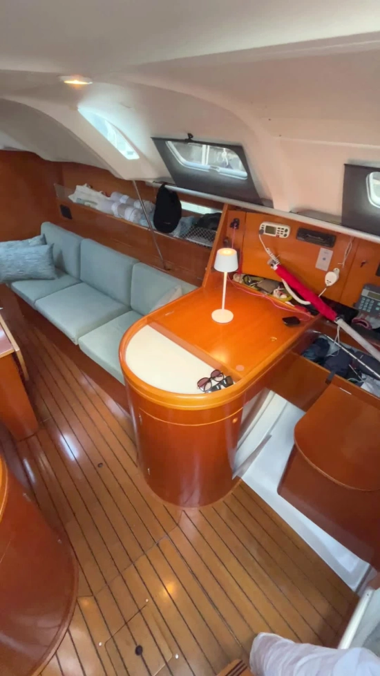 Beneteau First 36S7 usado à venda