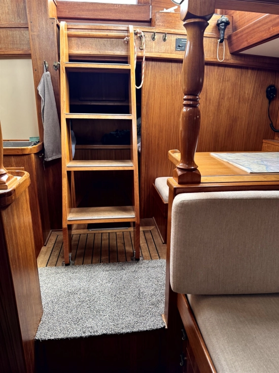 Uecker Yacht und Bootsbau Rendsburg Fahrensmann 36 usado à venda