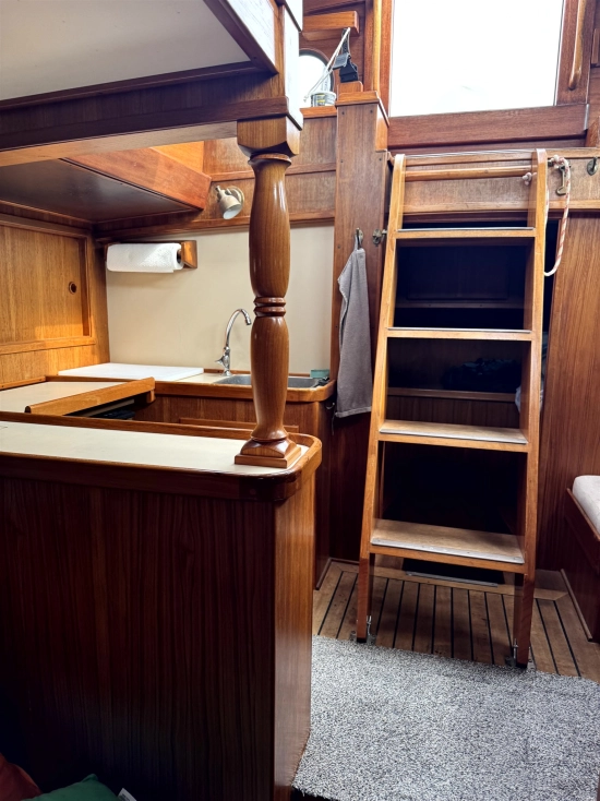 Uecker Yacht und Bootsbau Rendsburg Fahrensmann 36 usado à venda