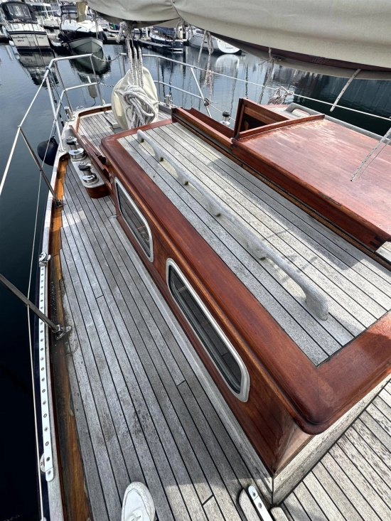 Uecker Yacht und Bootsbau Rendsburg Fahrensmann 36 usado à venda