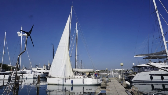 Beneteau First 40.7 usado à venda