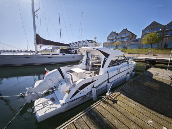 Beneteau Antares 8 AB de segunda mano en venta