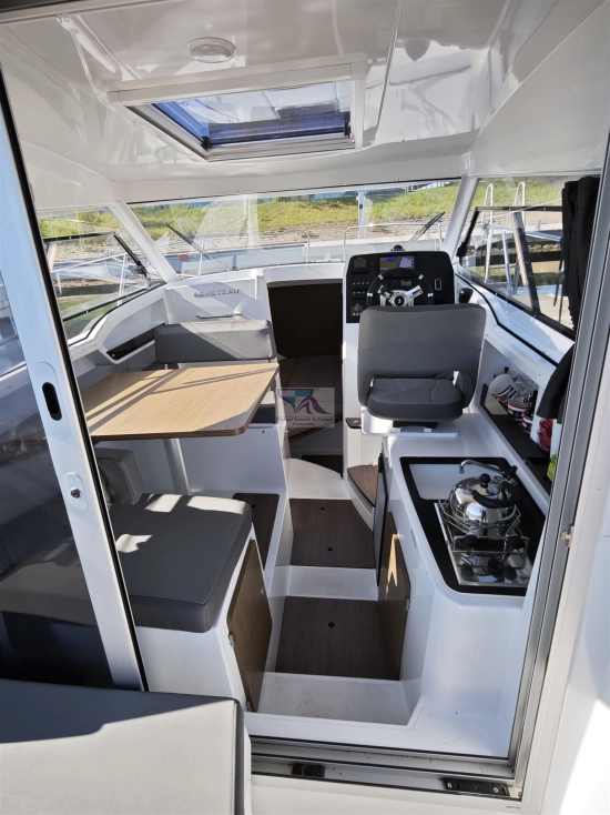 Beneteau Antares 8 AB de segunda mano en venta