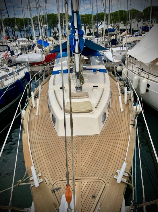 Hallberg Rassy 41 Ketch usado à venda