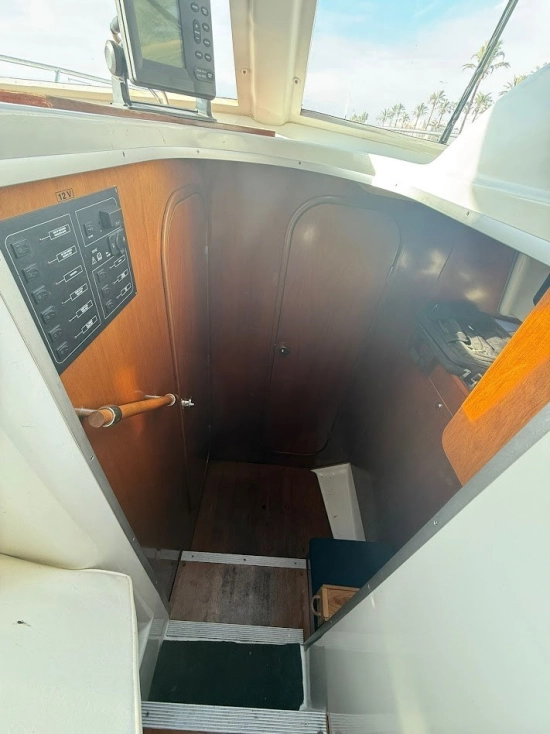 Beneteau Antares 9 usata in vendita
