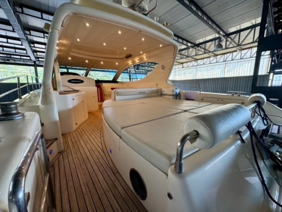 Uniesse 54 SPORT usado à venda