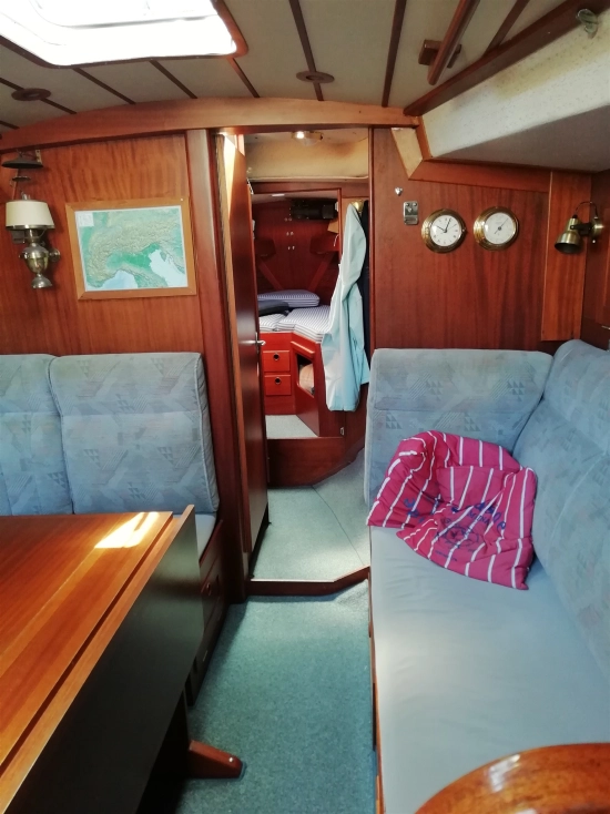 Hallberg Rassy 352 usata in vendita