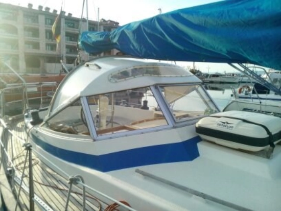 Hallberg Rassy 352 usata in vendita