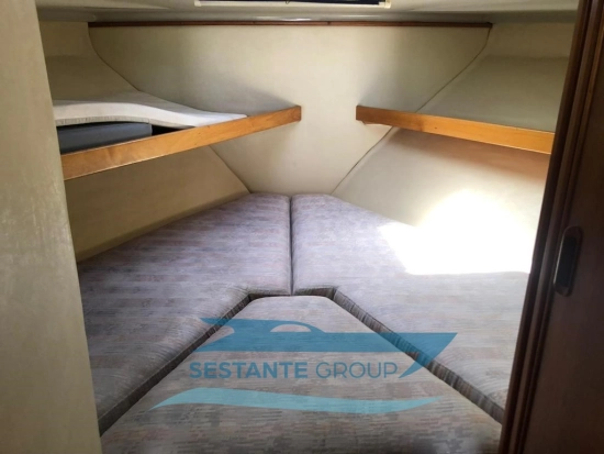 Riviera 35 Convertible usata in vendita