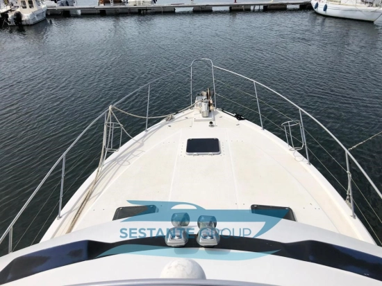 Riviera 35 Convertible usata in vendita