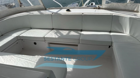 Hatteras Yachts 64 Convertible de segunda mano en venta