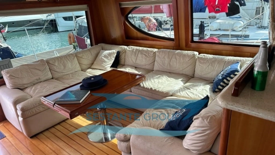 Hatteras Yachts 64 Convertible de segunda mano en venta