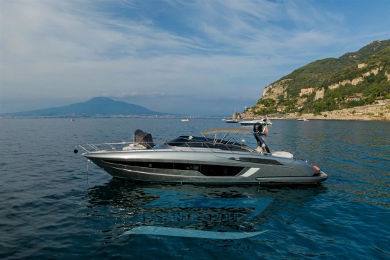Riva 56 RIVALE usado à venda