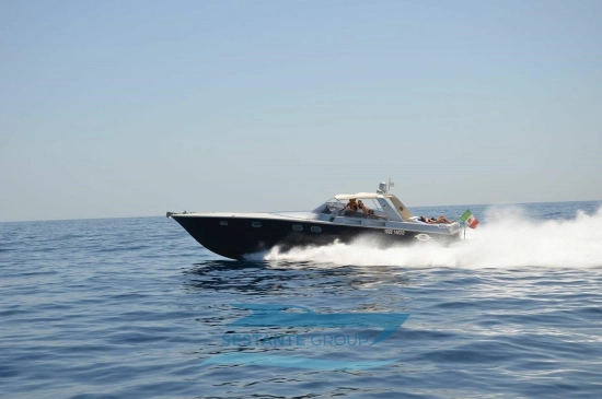 Magnum Marine 53 Sport usata in vendita