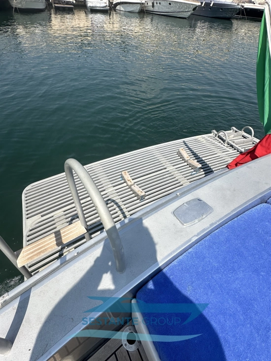 Magnum Marine 53 Sport usata in vendita