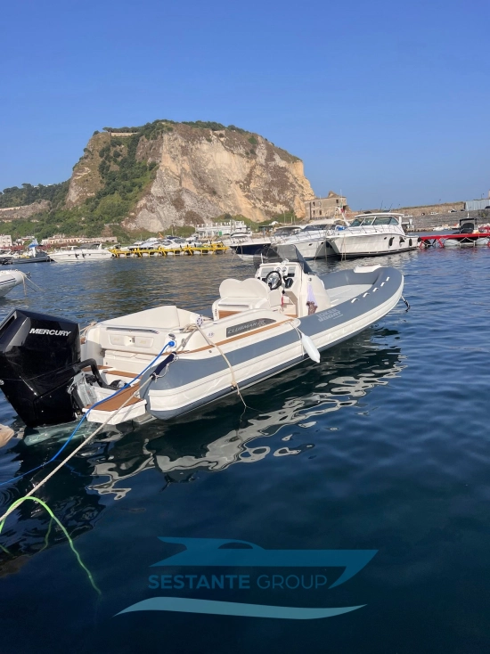 Jokerboat CLUBMAN 28 usado à venda