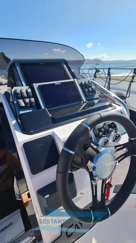 Ranieri Cayman 28 Executive usata in vendita