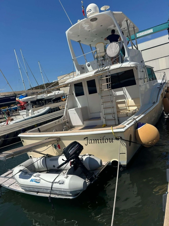 Hatteras Yachts 53 usado à venda