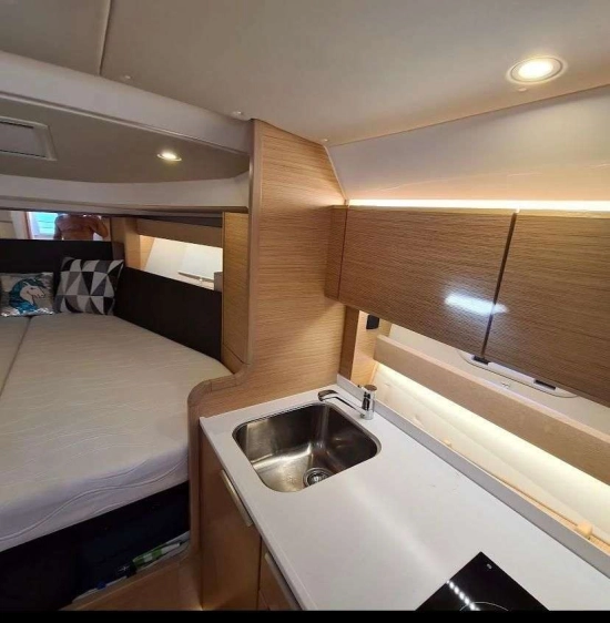 Bavaria Yachts S33 de segunda mano en venta