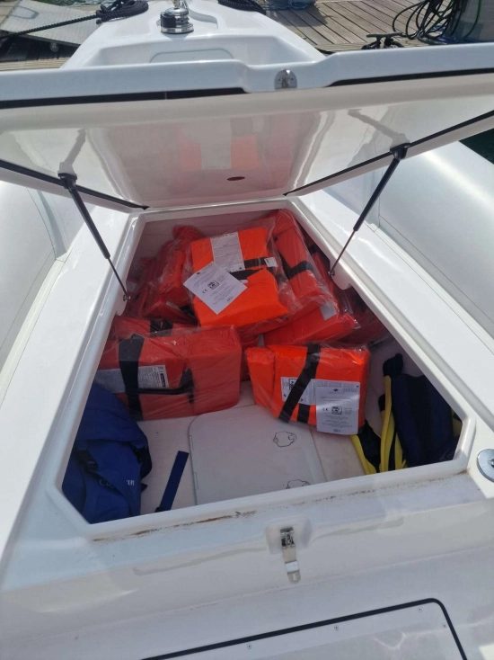 MV Marine MV 800 CONFORT de segunda mano en venta