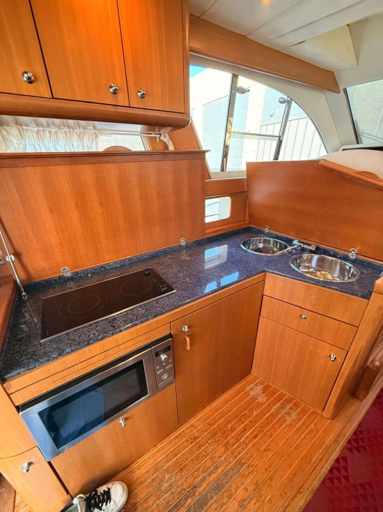 PORTOFINO MARINE 47 usado à venda