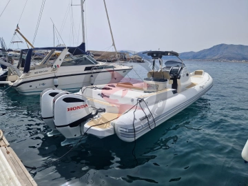 Altamarea Wave 35 usata in vendita