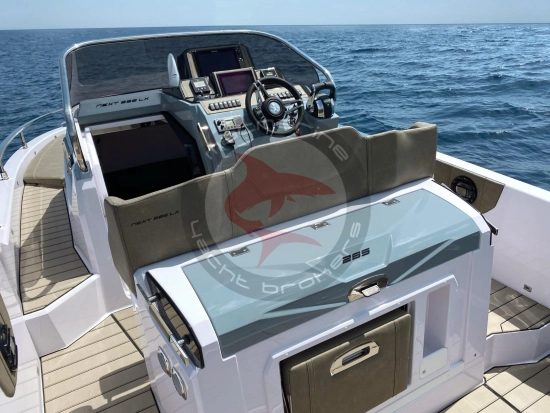Ranieri INTERNATIONAL NEXT 285 LX novos à venda